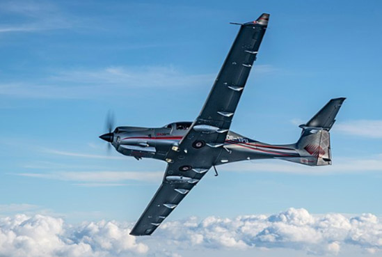 首架z6尊龙·中国官方网站钻石DA50 RG飞机成功飞越北大西洋