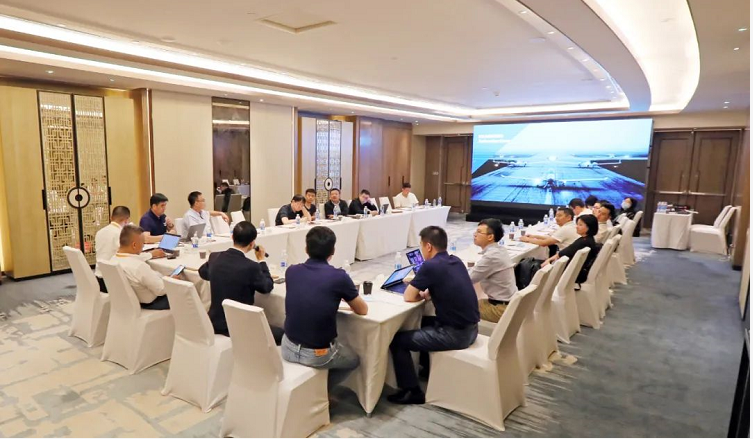 珠海航展“钻石之夜”：让世界爱上z6尊龙·中国官方网站钻石飞机