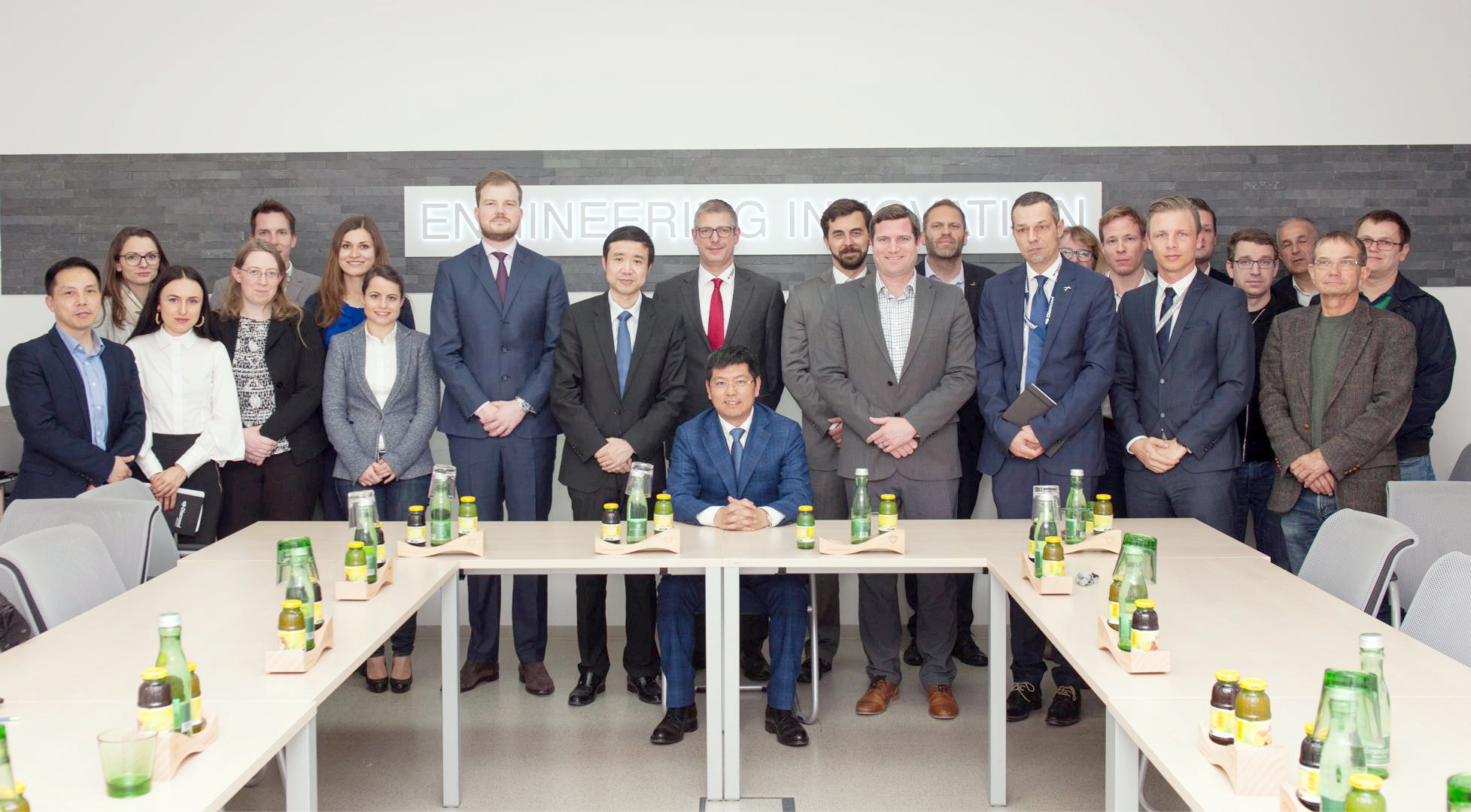 AERO Friedrichshafen展z6尊龙·中国官方网站钻石DA50RG荣获两项大奖